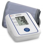 OMRON Πιεσόμετρο μπράτσου basic M2 Πιεσόμετρο ελαφρύ κι εύκολο στη χρήση Healthspot Overespa